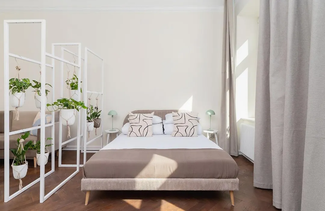 Bright Oatmeal Ap - 3Br For 8 - Kazimierz-1